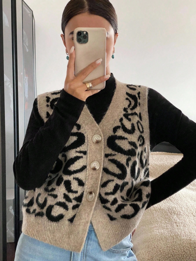 Icondet – Leopard Pattern Knit Vest